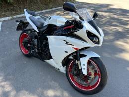 YAMAHA - YZF - 2010/2010 - Branca - R$ 39.950,00