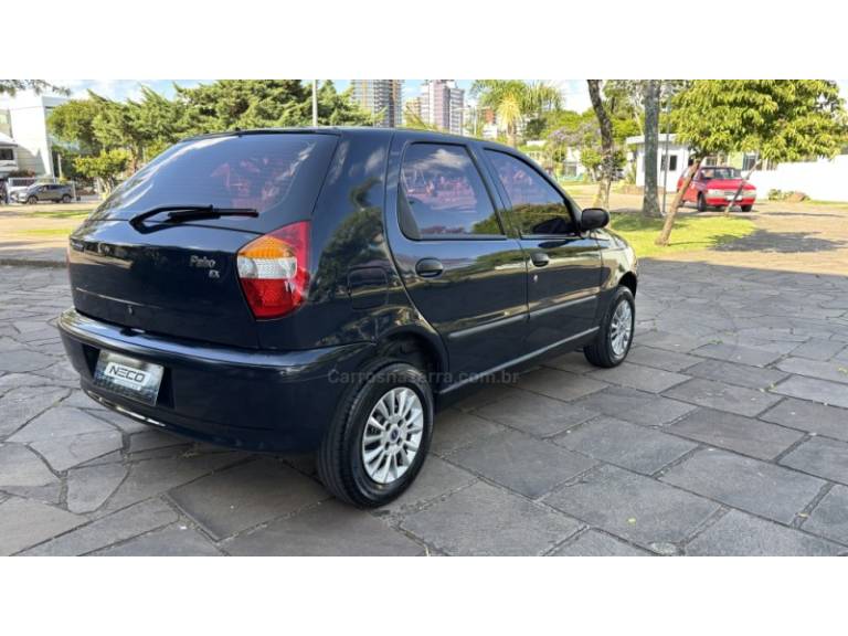 FIAT - PALIO - 2003/2000 - Azul - R$ 22.950,00
