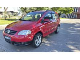 VOLKSWAGEN - SPACEFOX - 2007/2007 - Vermelha - R$ 26.950,00