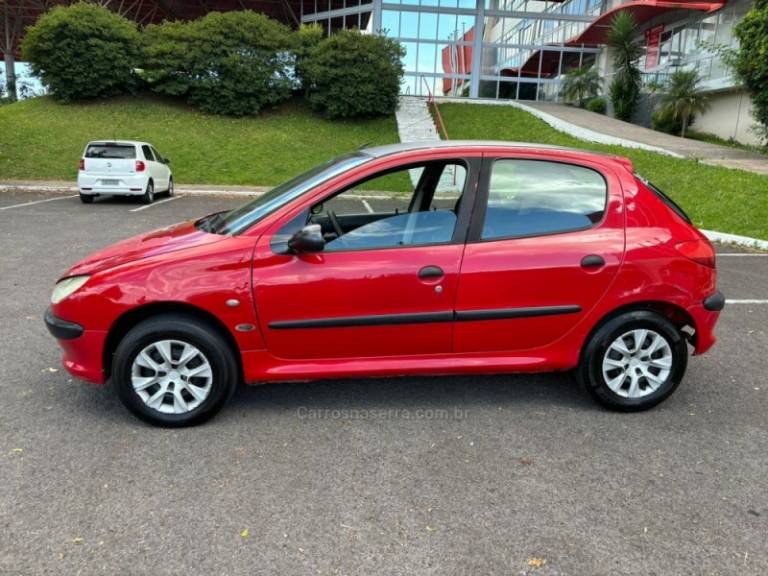 PEUGEOT - 206 - 2003/2003 - Vermelha - R$ 6.950,00