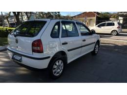 VOLKSWAGEN - GOL - 2004/2004 - Branca - R$ 17.950,00