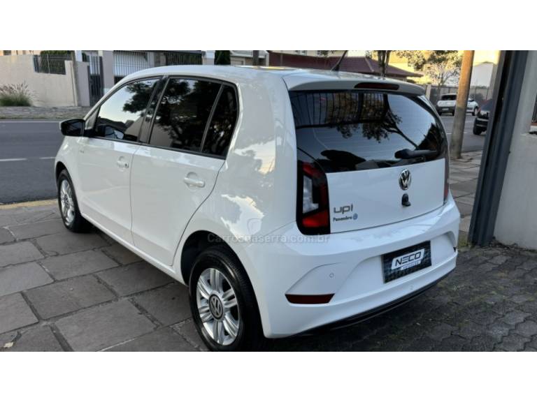 VOLKSWAGEN - UP - 2019/2019 - Branca - R$ 57.950,00