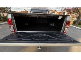 TOYOTA - HILUX - 2006/2006 - Prata - R$ 99.950,00