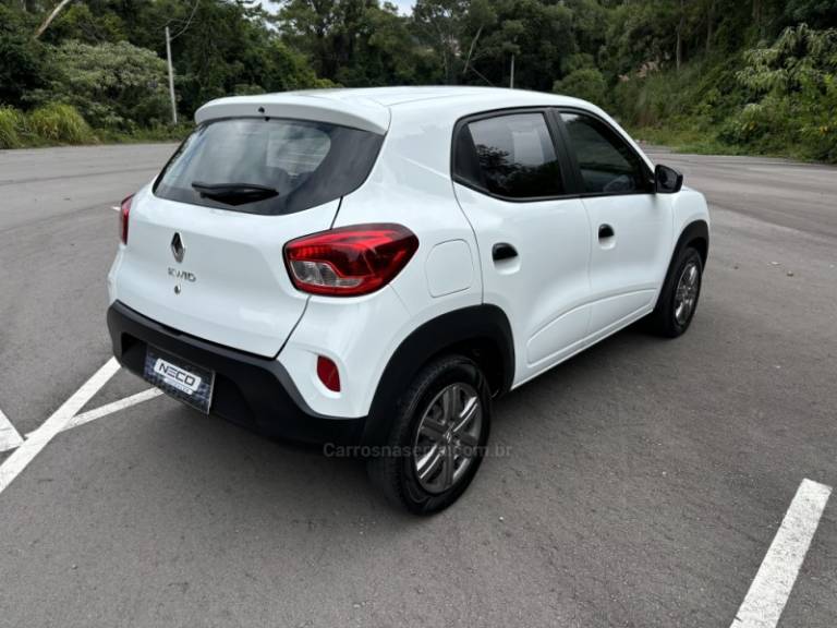 RENAULT - KWID - 2023/2023 - Branca - R$ 44.950,00