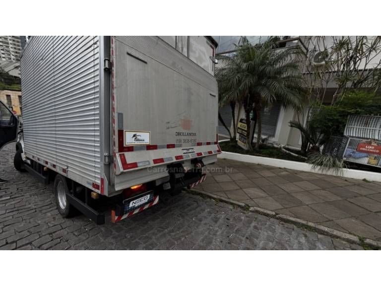 IVECO - DAILY - 2009/2009 - Branca - R$ 119.950,00