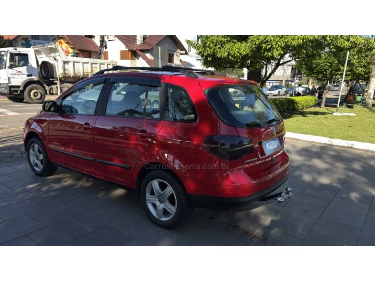 VOLKSWAGEN - SPACEFOX - 2007/2007 - Vermelha - R$ 26.950,00