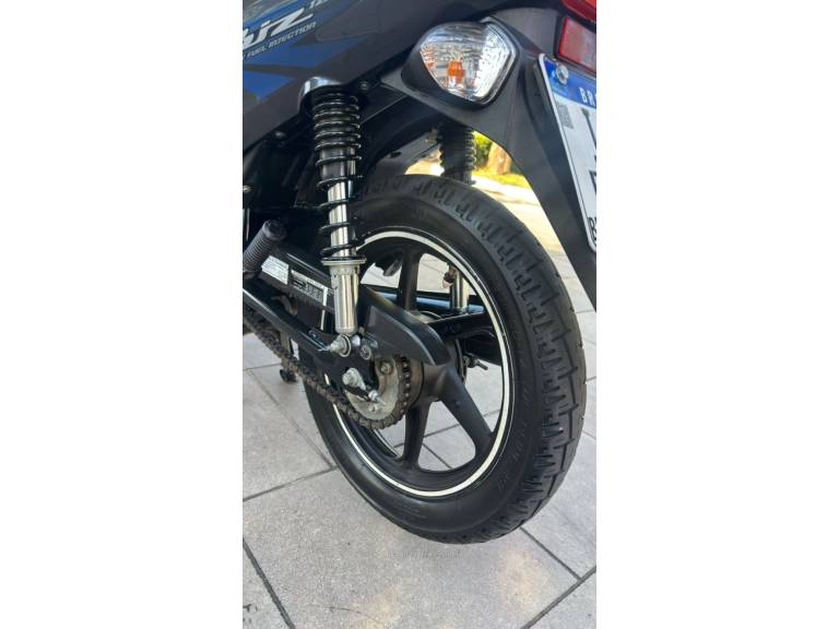 HONDA - BIZ 125 - 2012/2012 - Cinza - R$ 11.950,00