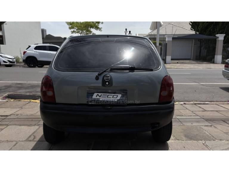 CHEVROLET - CORSA - 1997/1997 - Cinza - R$ 12.950,00