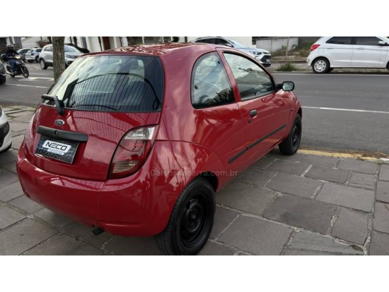FORD - KA - 2004/2004 - Vermelha - R$ 15.950,00