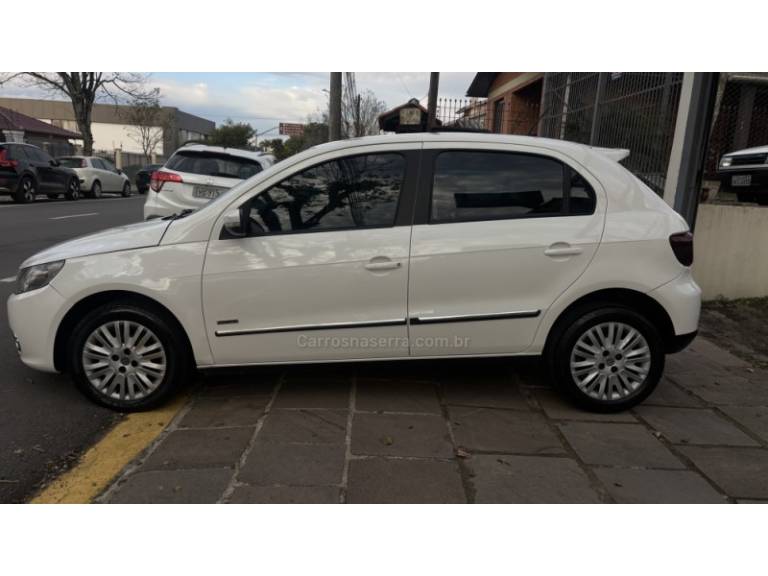 VOLKSWAGEN - GOL - 2011/2011 - Branca - R$ 33.950,00