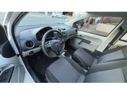 VOLKSWAGEN - UP - 2019/2019 - Branca - R$ 57.950,00