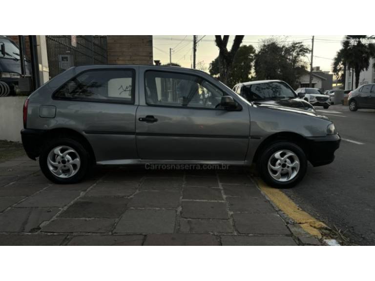 VOLKSWAGEN - GOL - 2001/2001 - Cinza - R$ 15.950,00