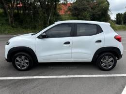 RENAULT - KWID - 2023/2023 - Branca - R$ 44.950,00