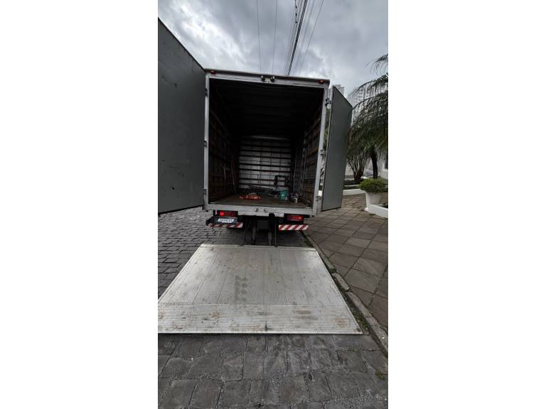 IVECO - DAILY - 2009/2009 - Branca - R$ 119.950,00