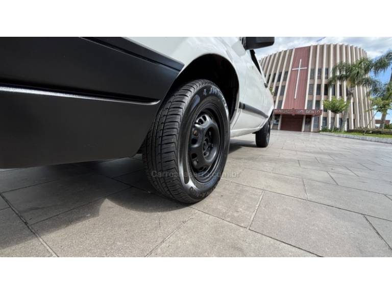 VOLKSWAGEN - SAVEIRO - 1994/1994 - Branca - R$ 23.950,00