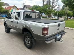 FORD - RANGER - 2005/2005 - Prata - R$ 74.950,00