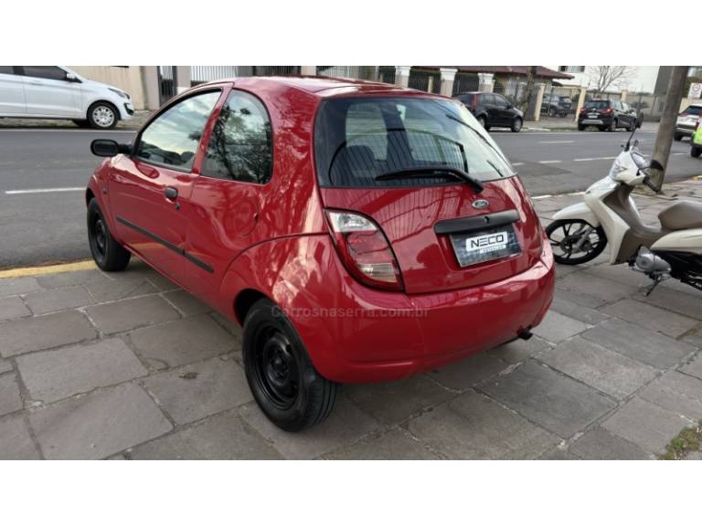 FORD - KA - 2004/2004 - Vermelha - R$ 15.950,00