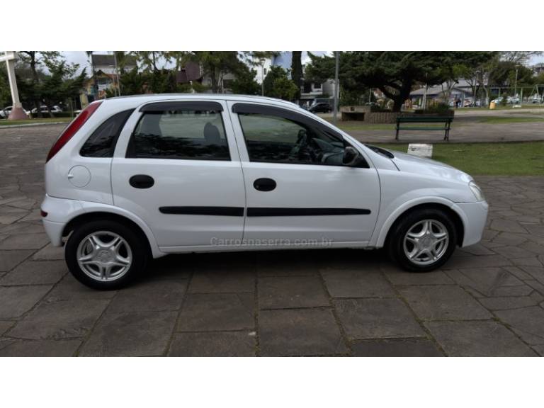 CHEVROLET - CORSA - 2007/2007 - Branca - R$ 21.950,00