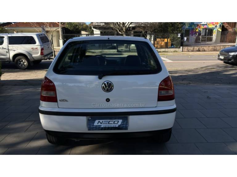 VOLKSWAGEN - GOL - 2004/2004 - Branca - R$ 17.950,00