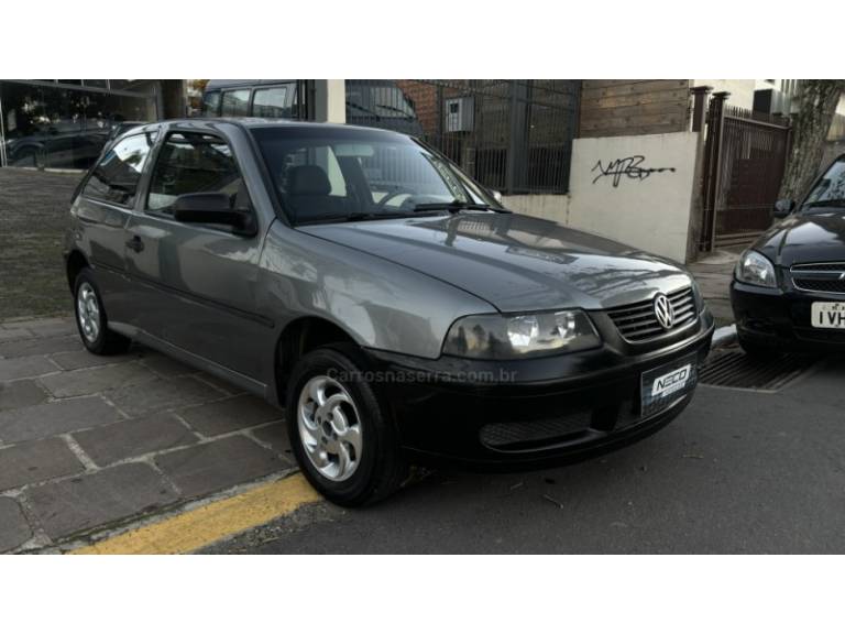VOLKSWAGEN - GOL - 2001/2001 - Cinza - R$ 15.950,00