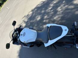 YAMAHA - YZF - 2010/2010 - Branca - R$ 39.950,00