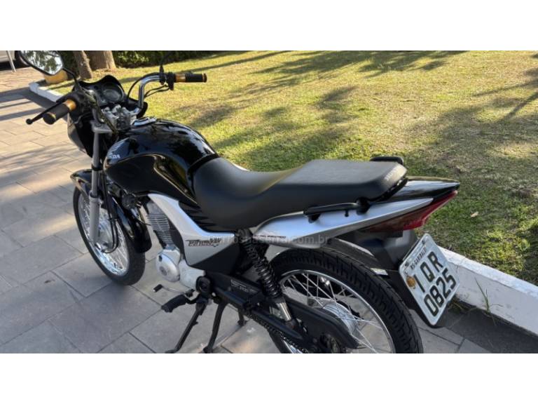HONDA - CG 150 - 2009/2009 - Prata - R$ 9.950,00