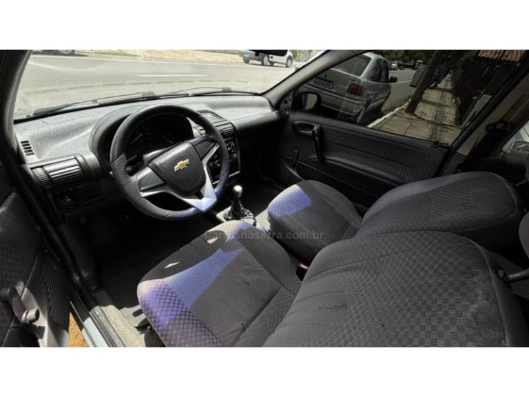 CHEVROLET - CORSA - 1997/1997 - Cinza - R$ 12.950,00