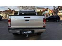 TOYOTA - HILUX - 2006/2006 - Prata - R$ 99.950,00