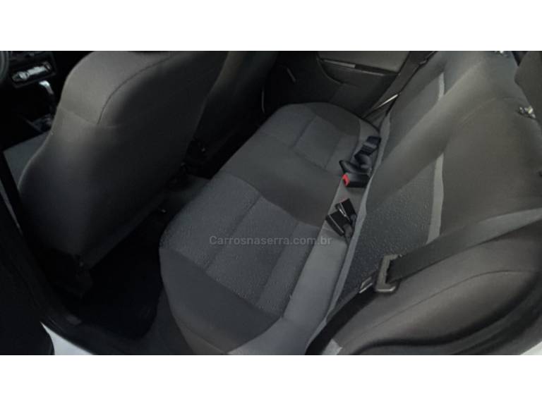 CHEVROLET - CELTA - 2013/2013 - Branca - R$ 33.950,00