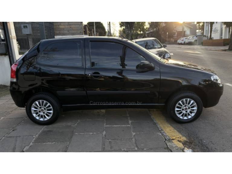 FIAT - PALIO - 2009/2009 - Preta - R$ 19.950,00