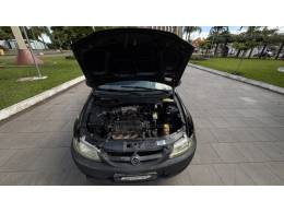 CHEVROLET - CELTA - 2001/2001 - Preta - R$ 13.950,00