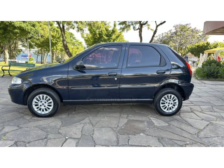 FIAT - PALIO - 2003/2000 - Azul - R$ 22.950,00