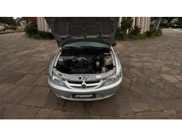 CHEVROLET - CELTA - 2005/2005 - Prata - R$ 16.950,00